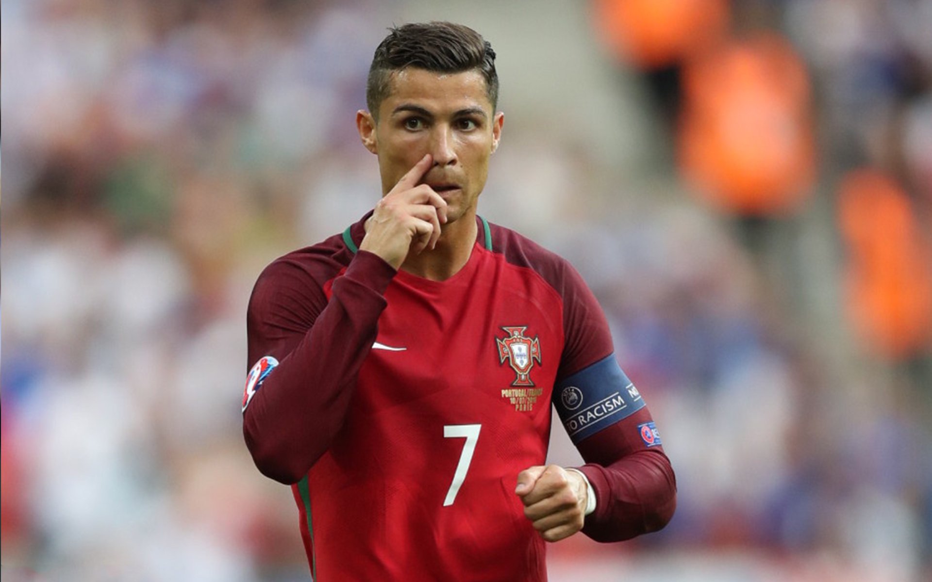 JiuyouAPP下载-弗朗索瓦·霍尔茨豪伊泽：他用智慧与技术，打破对方防线，助力南非队称霸